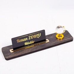 Ahşap Ofis Masa İsimliği Dünya Aksesuarlı İşyeri Hediyesi İsimlik - 1