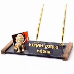 Aslan Biblolu Kristal Masaüstü İsimlik Ofis Masa İsimliği Hediye - 1